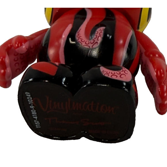 Disney Vinylmation 3" Red Squid Figure – Art of Disney Parks Thomas Scott - Picture 4 of 4